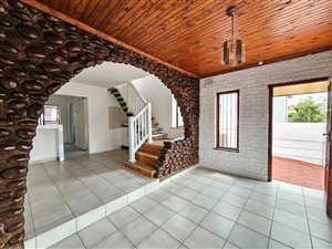 4 Bed House in Austerville
