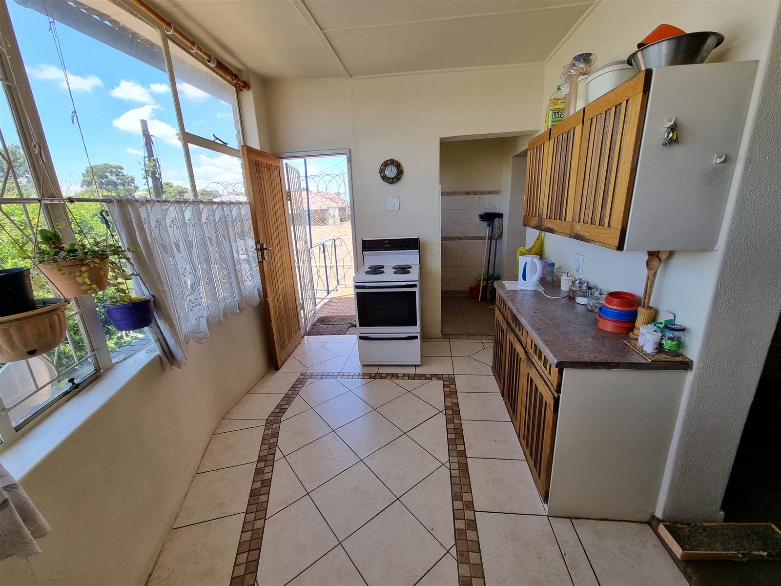 2 Bed House in Rosettenville photo number 3