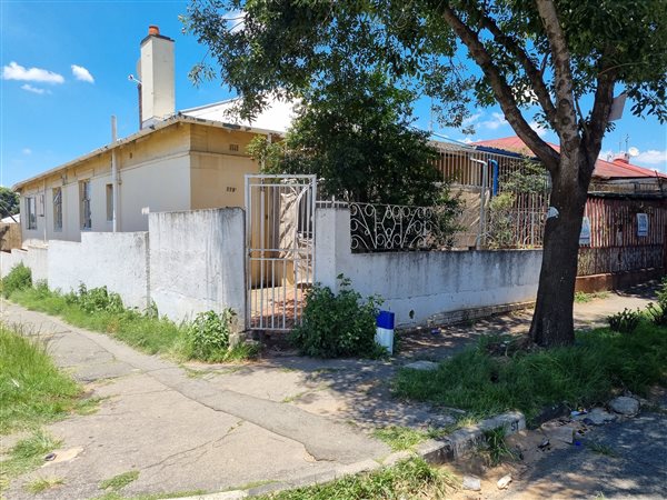 2 Bed House in Rosettenville