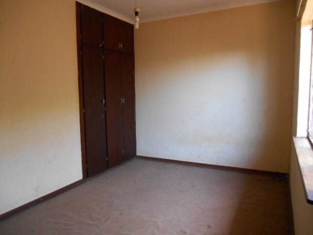 2 Bed House in Sunwich Port photo number 15