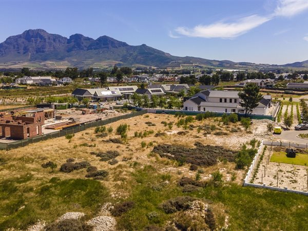 3816 m² Land available in Val de Vie