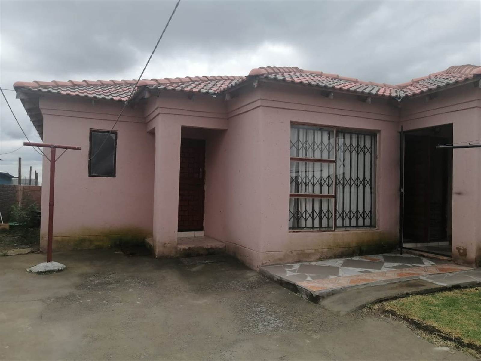 3 Bed House in Lebohang photo number 1
