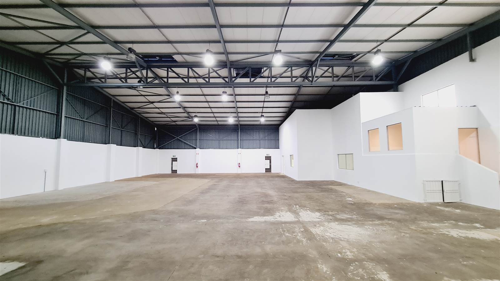 847  m² Industrial space in North Riding photo number 4