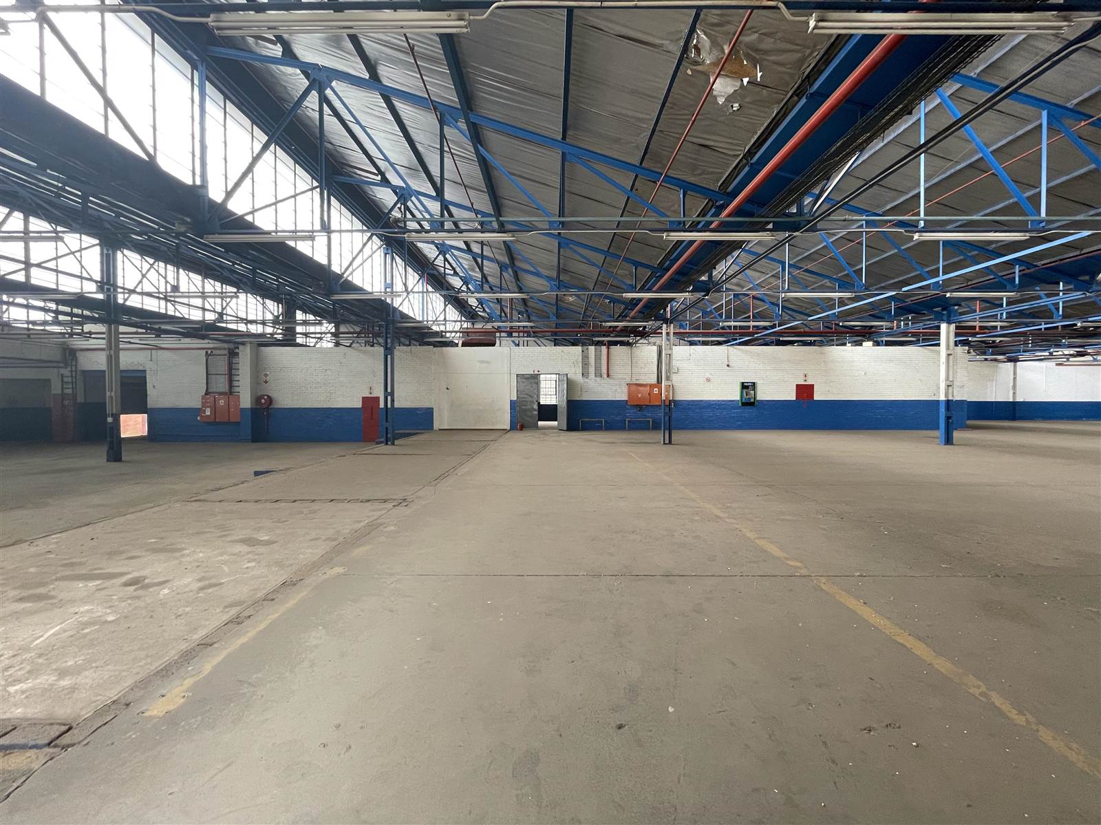 4765  m² Industrial space in Benrose photo number 19