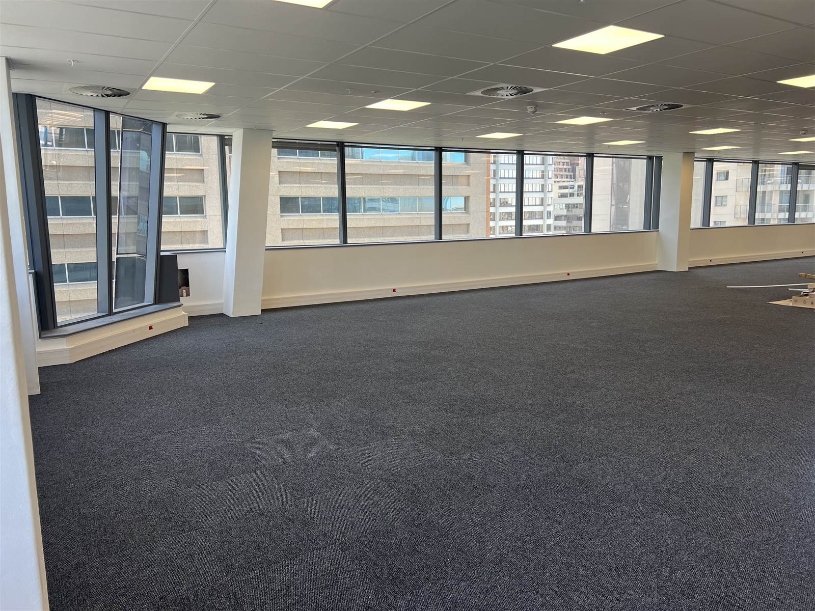 600  m² Commercial space in Cape Town City Centre photo number 4