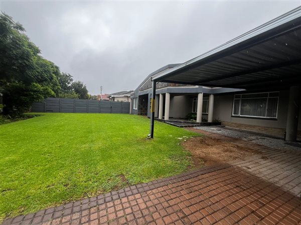3 Bedroom House 3 Bedroom House