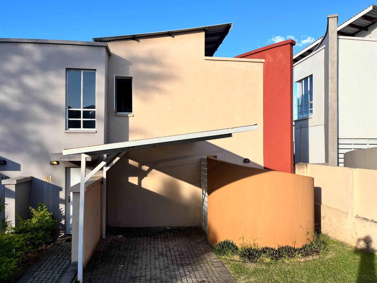 2 Bed Townhouse in Nelspruit photo number 1