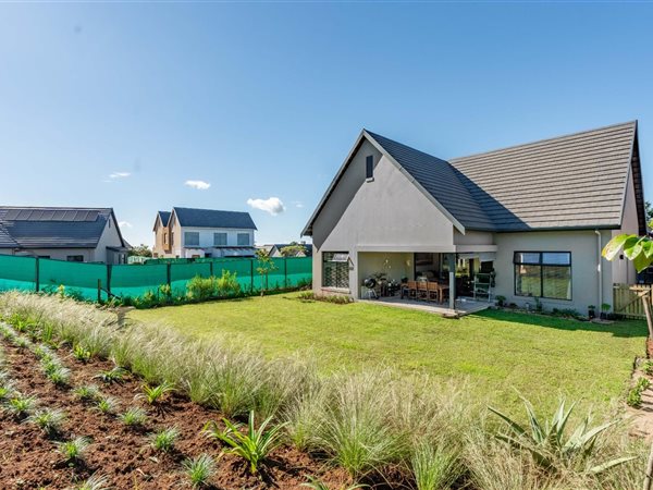 3 Bedroom Townhouse 3 Bedroom Townhouse