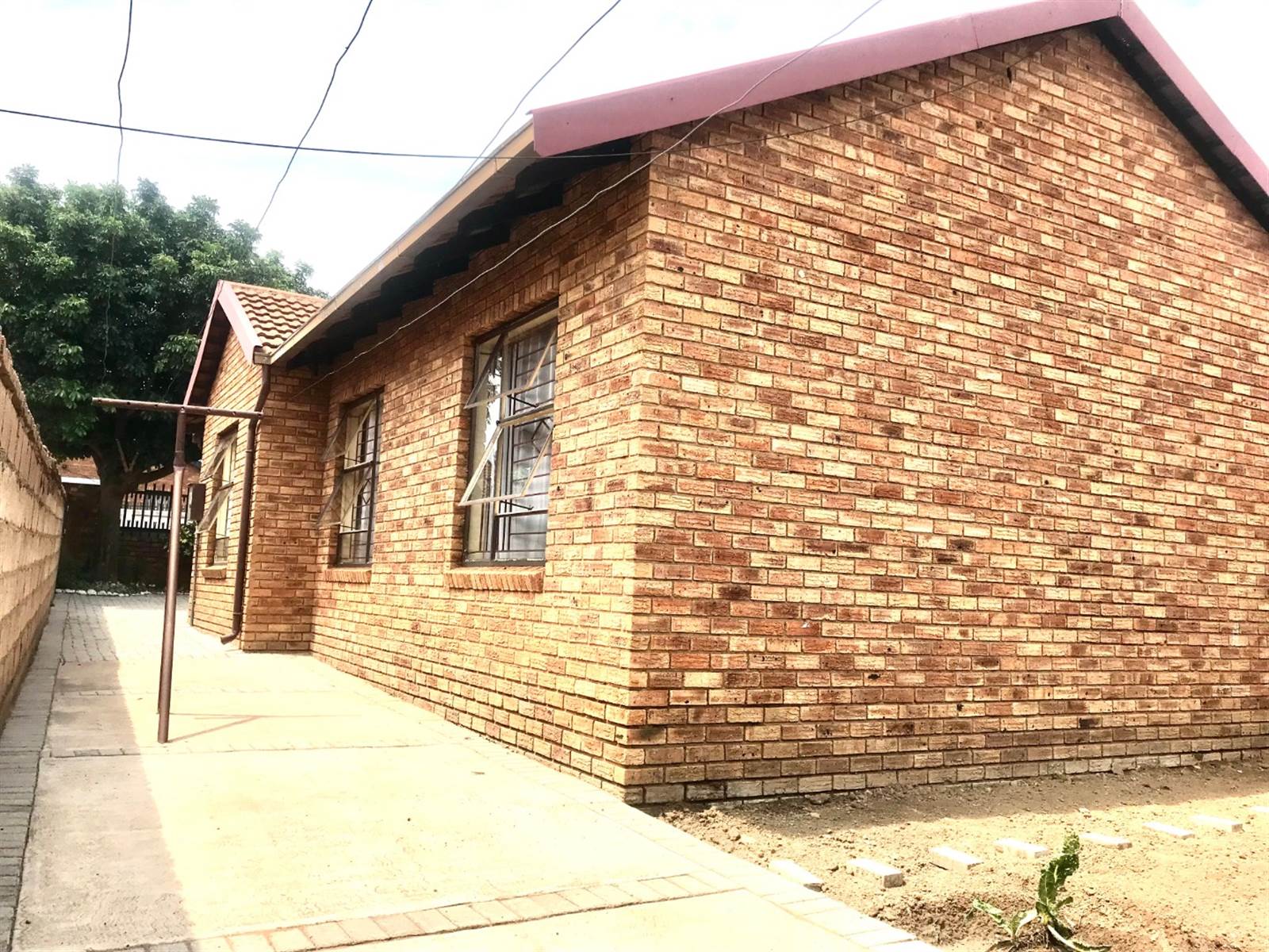 3 Bed House in Soshanguve photo number 9