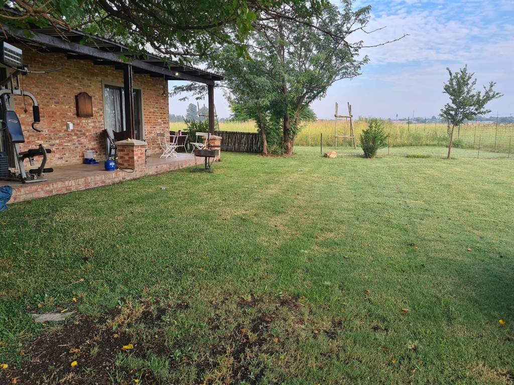 5.1 ha Farm in Potchefstroom Central photo number 1