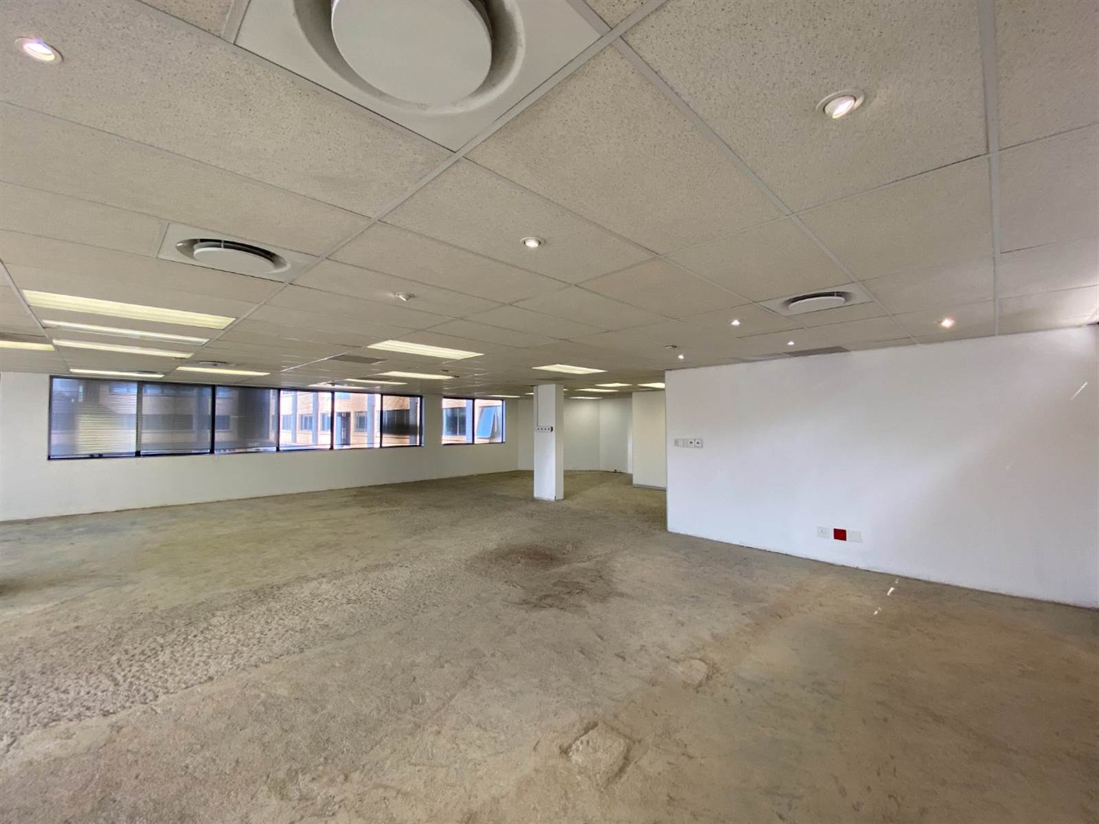 215  m² Office Space in Brooklyn photo number 9