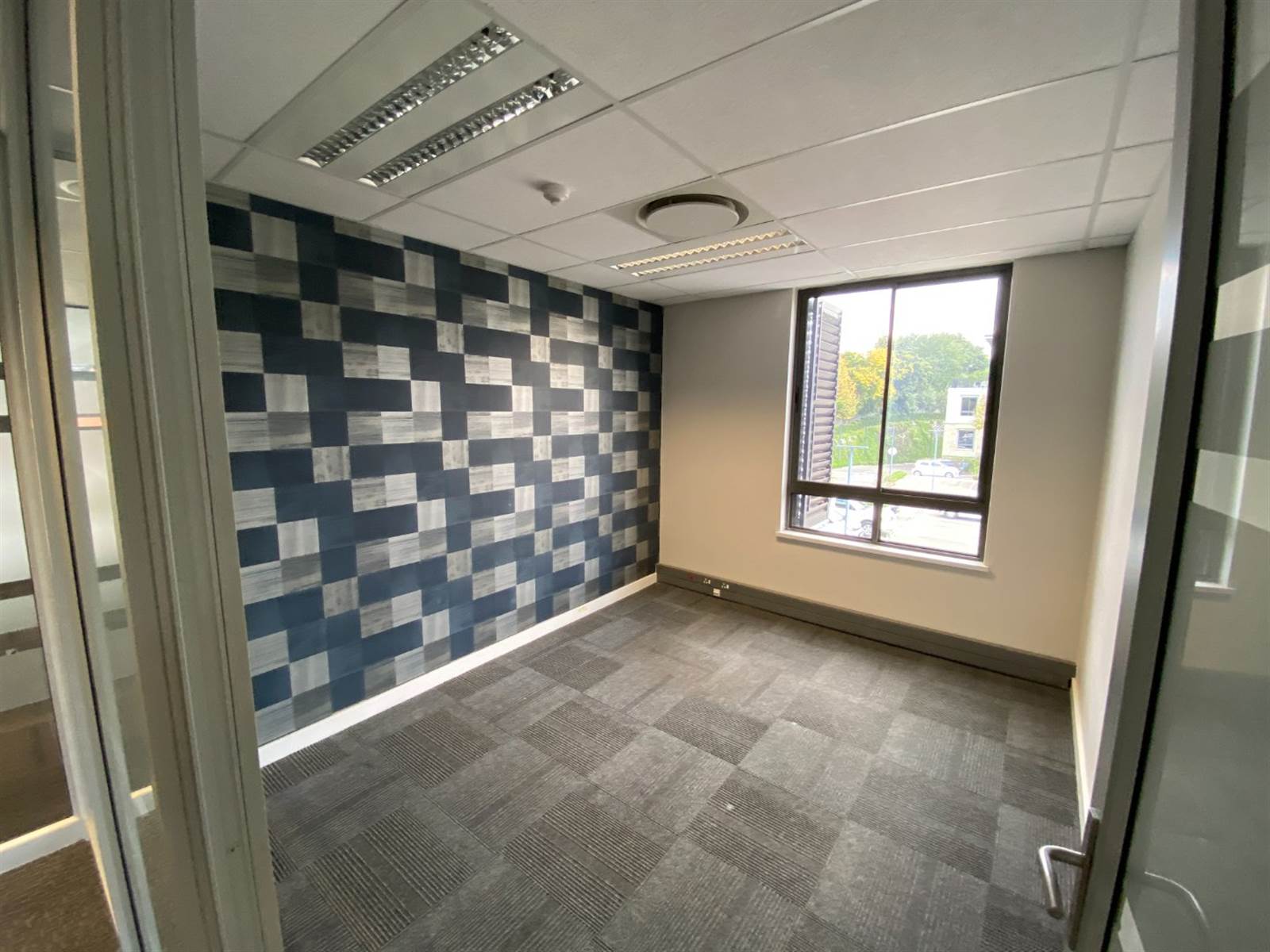 456  m² Office Space in Fourways photo number 25
