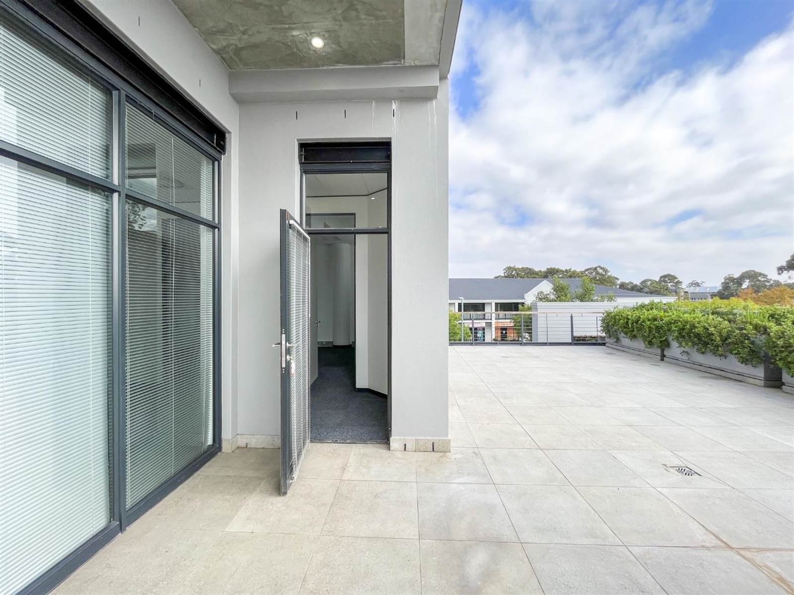 168.3  m² Office Space in Durbanville photo number 9