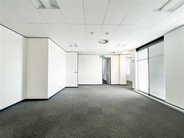168.300003051758  m² Office Space in Durbanville