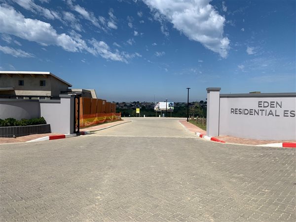 326 m² Land available in Eden