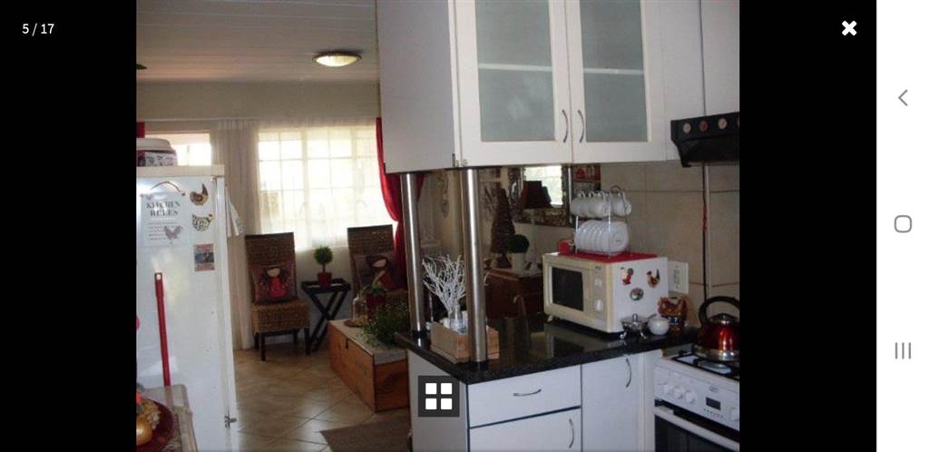 1.5 Bed Flat in Rietvalleirand photo number 5