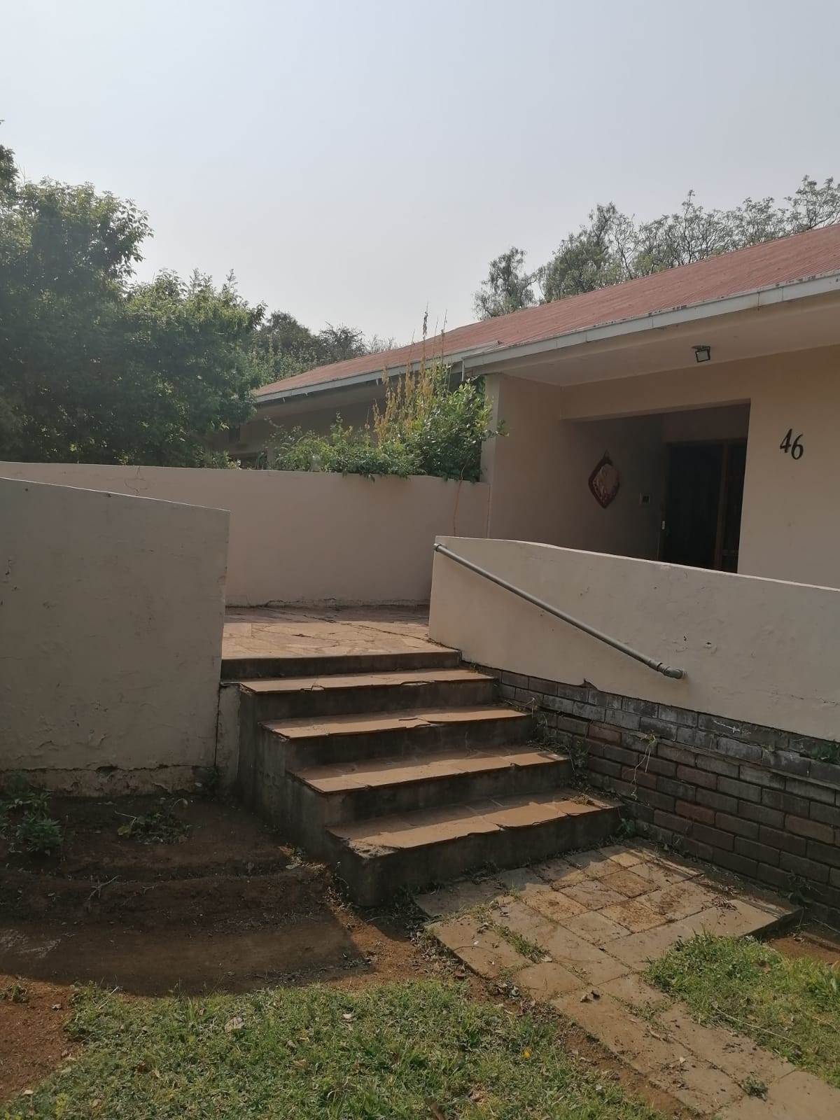 2 Bed House in Dewetsdorp photo number 16