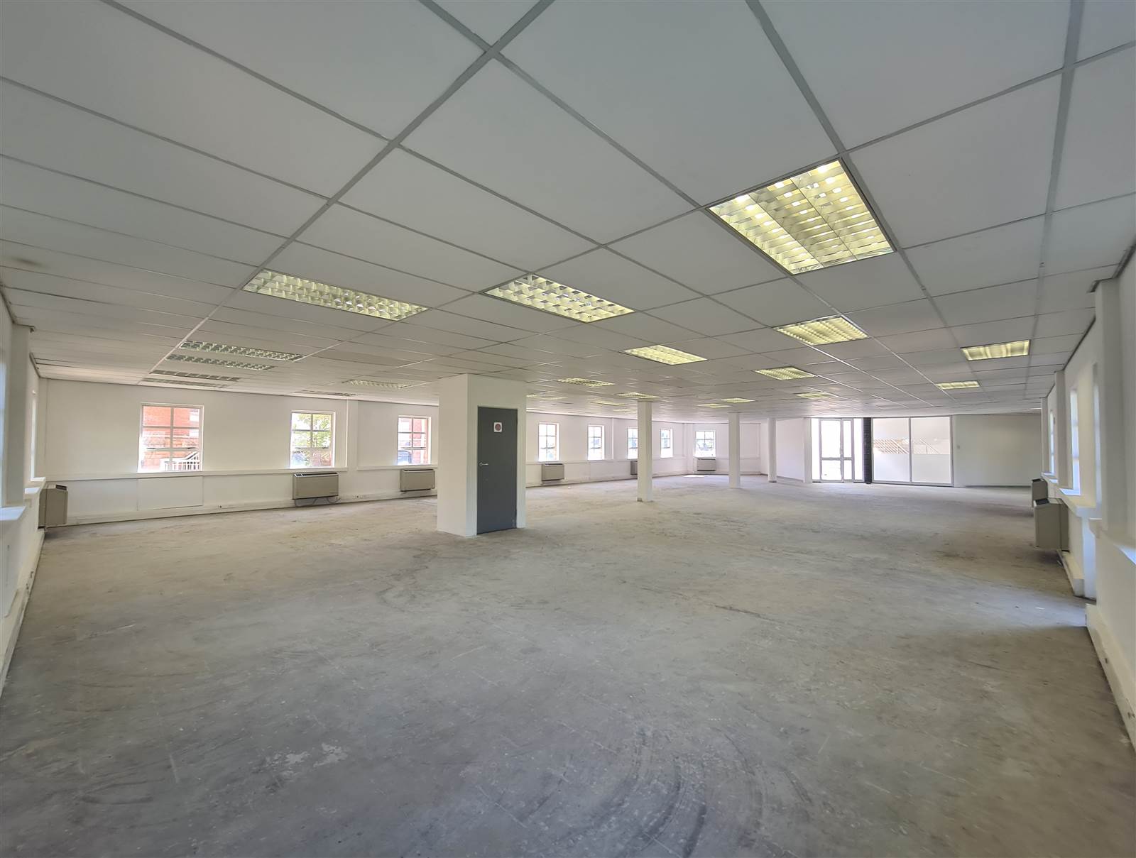 690  m² Commercial space in Fourways photo number 7