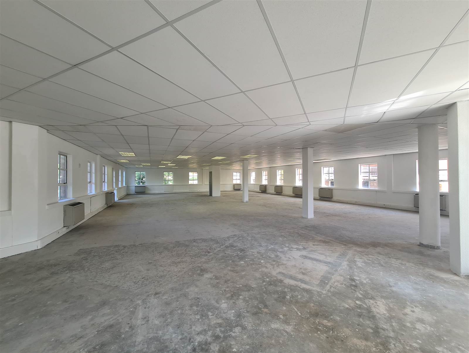 690  m² Commercial space in Fourways photo number 4