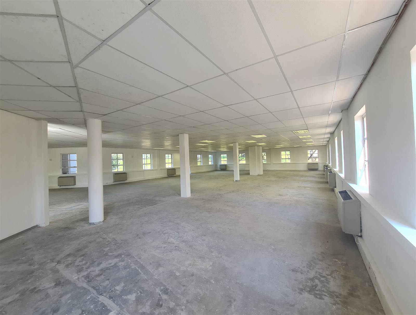 690  m² Commercial space in Fourways photo number 9