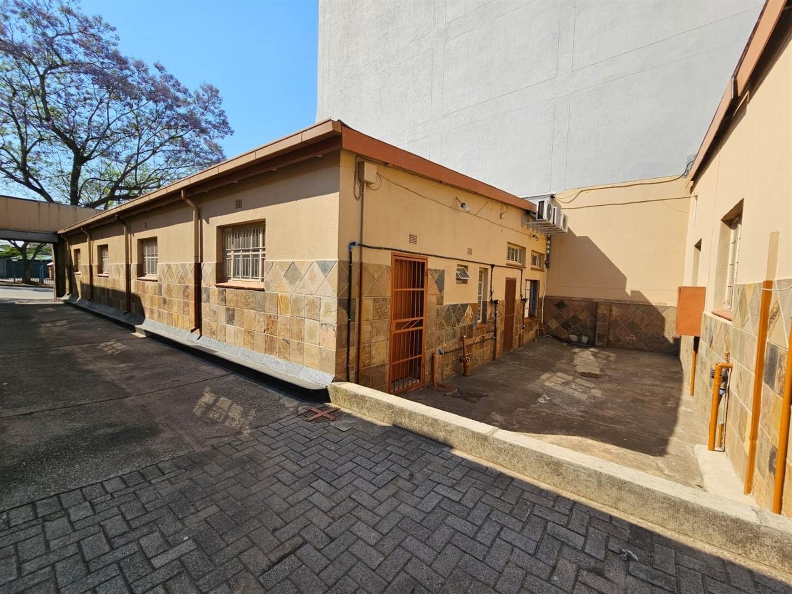 1150  m² Commercial space in Nelspruit Central photo number 15