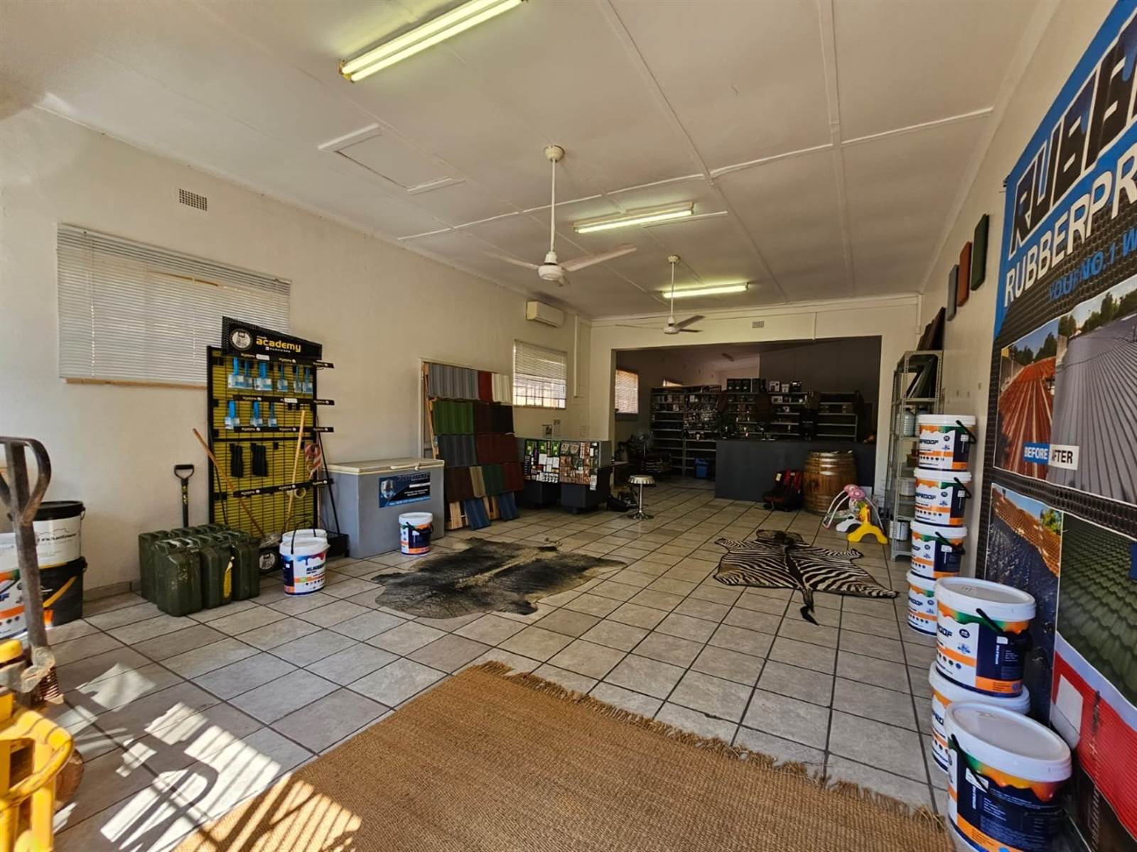 1150  m² Commercial space in Nelspruit Central photo number 10
