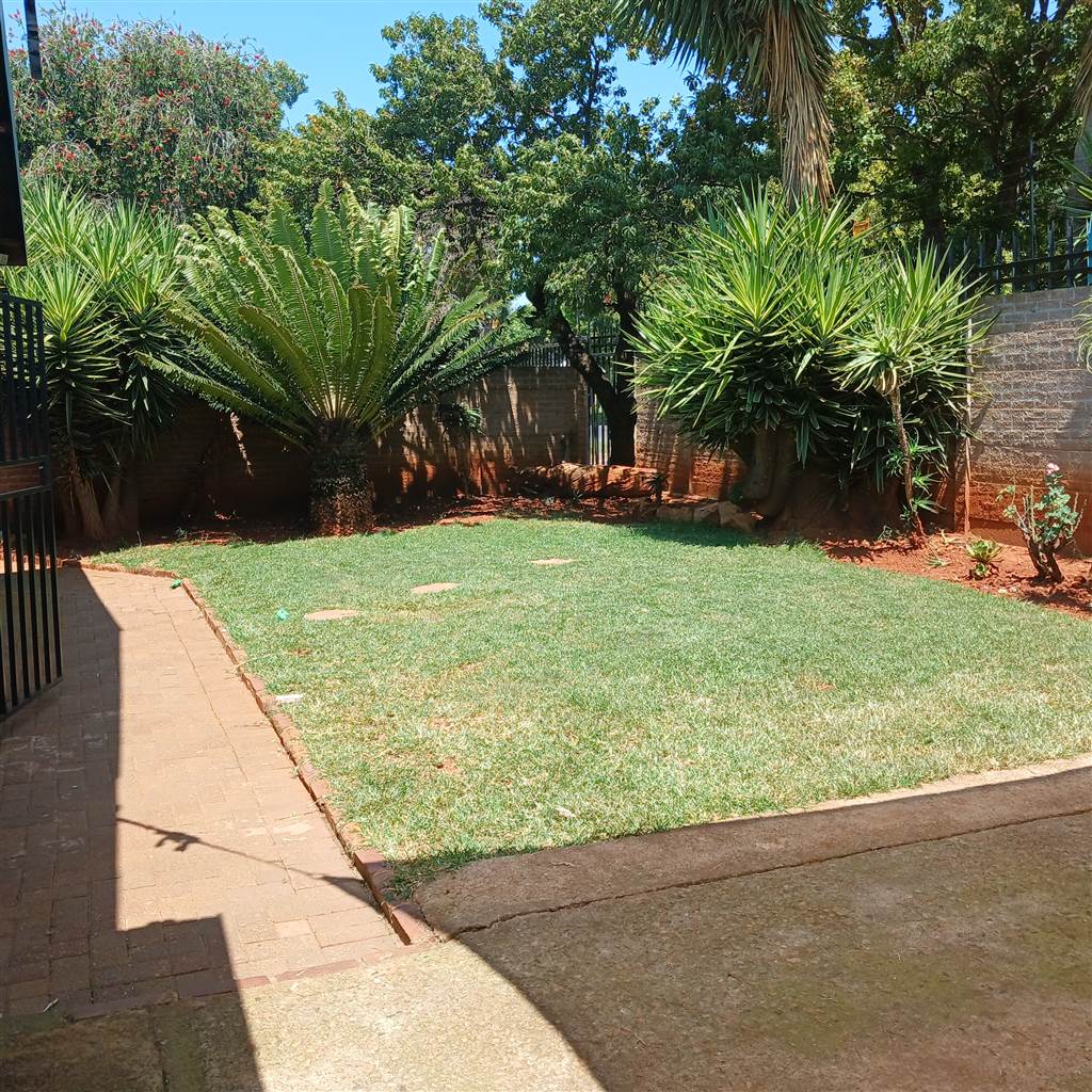 7 Bed House for sale in Edendale T4555765 Private Property