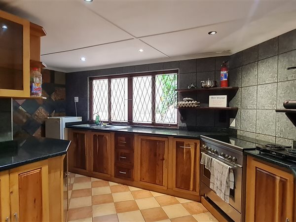 3 Bed House in Umtentweni