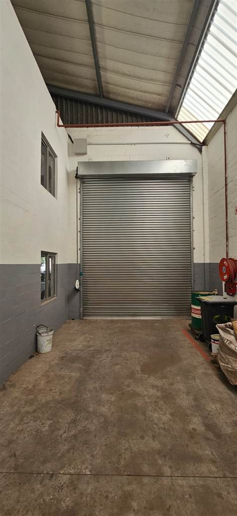 416  m² Industrial space in Killarney Gardens photo number 5