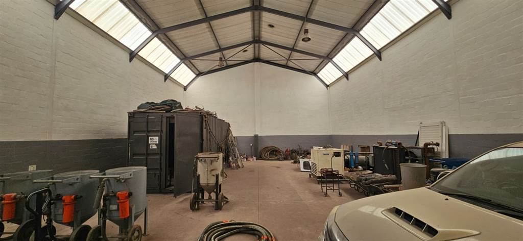 416  m² Industrial space in Killarney Gardens photo number 3
