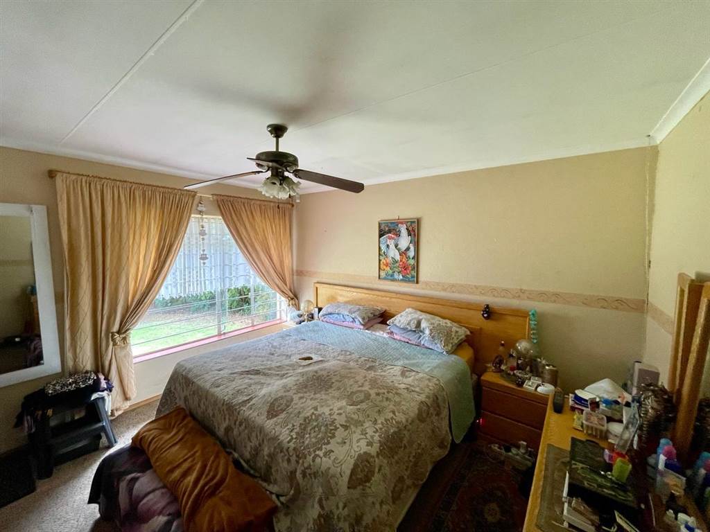 3 Bed House in Secunda photo number 12