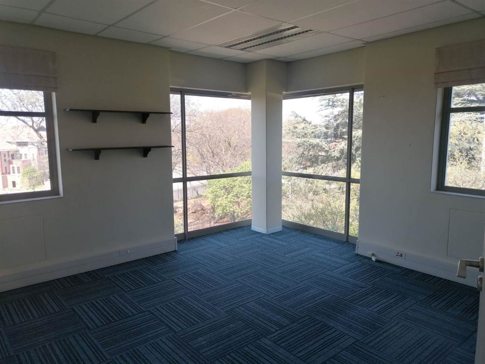 356.8  m² Commercial space in Bryanston photo number 8