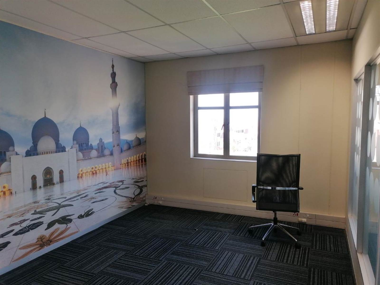 356.8  m² Commercial space in Bryanston photo number 7