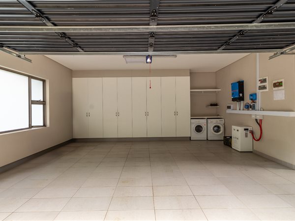 2 Bedroom Townhouse 2 Bedroom Townhouse