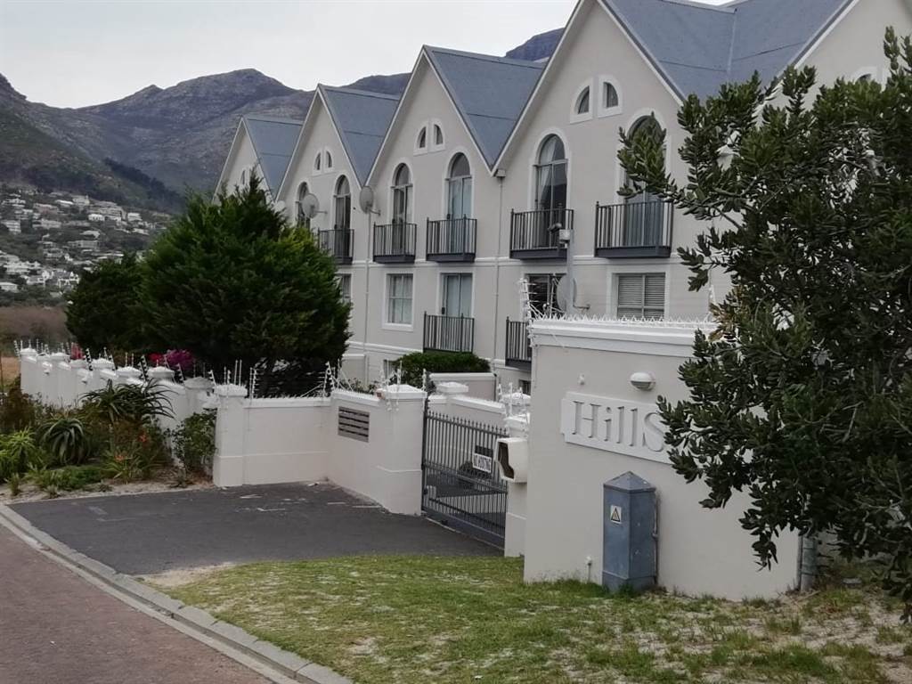 1 Bed Flat in Hout Bay and surrounds photo number 1