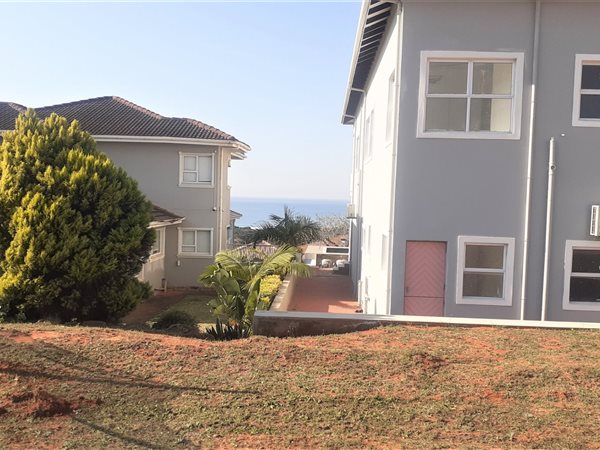 672 m² Land available in Illovo Beach
