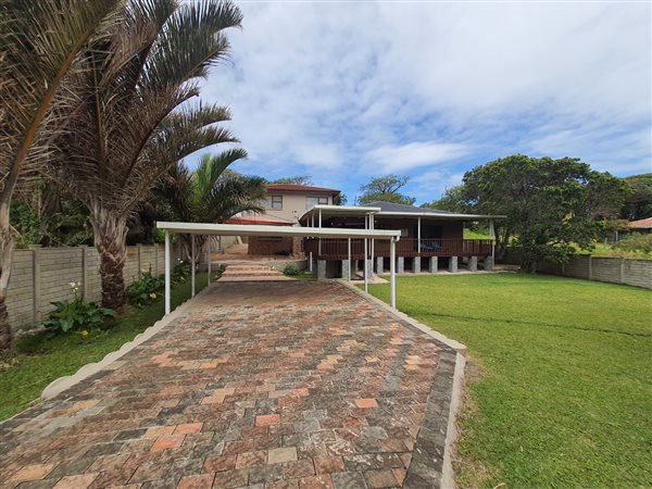 5 Bed House in Leisure Bay