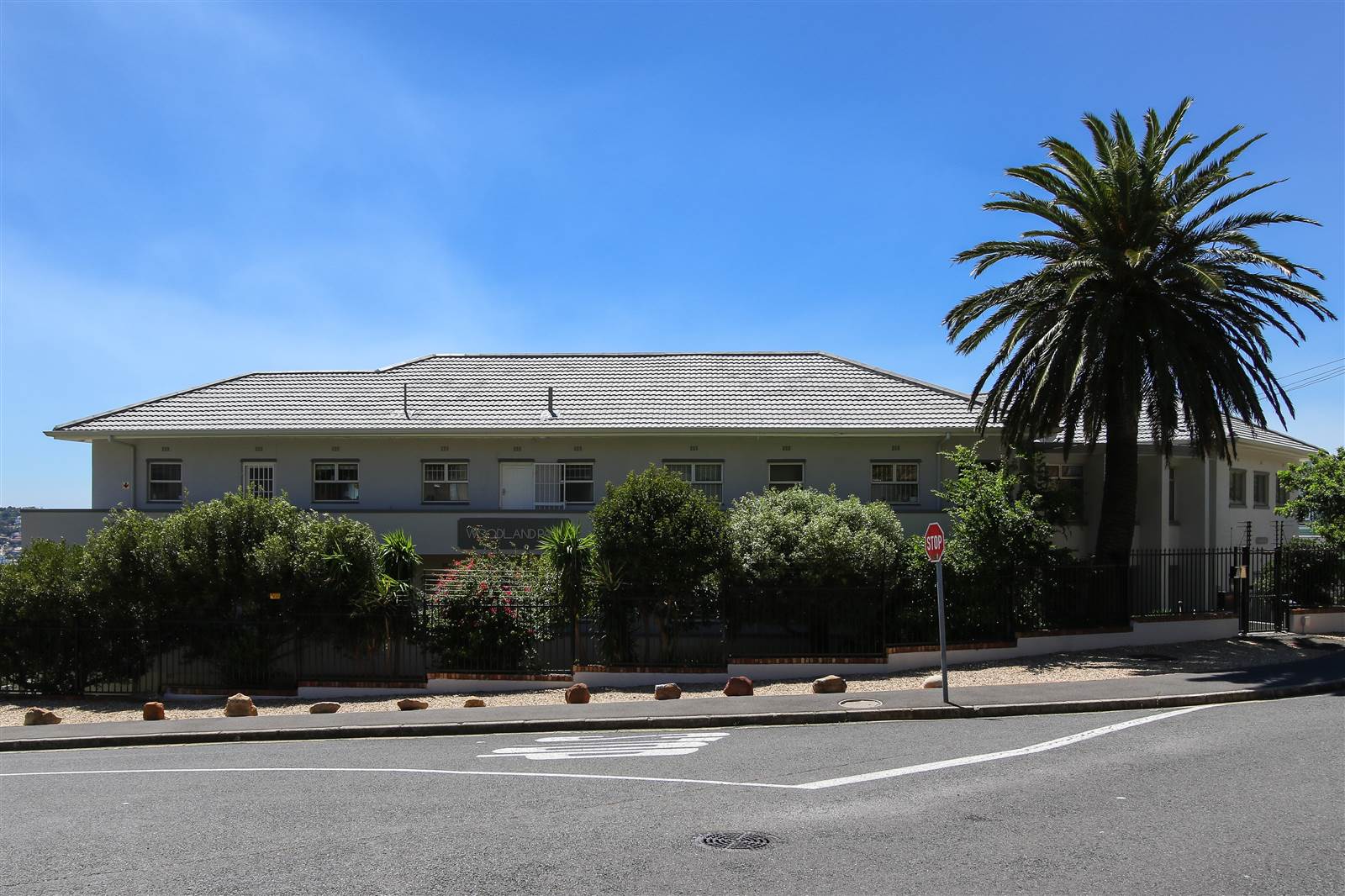 1 Bed Apartment in Vredehoek photo number 26