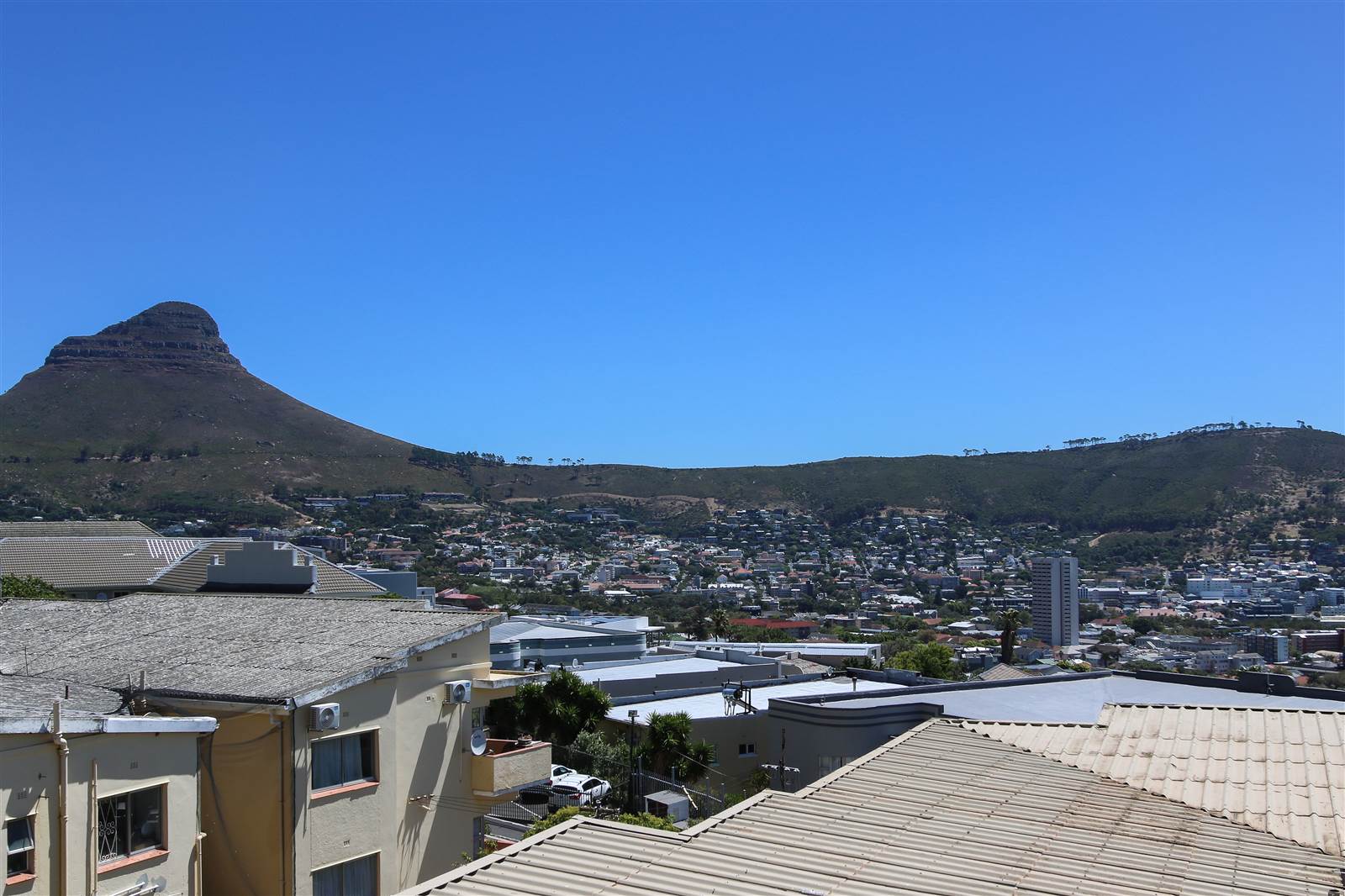 1 Bed Apartment in Vredehoek photo number 23