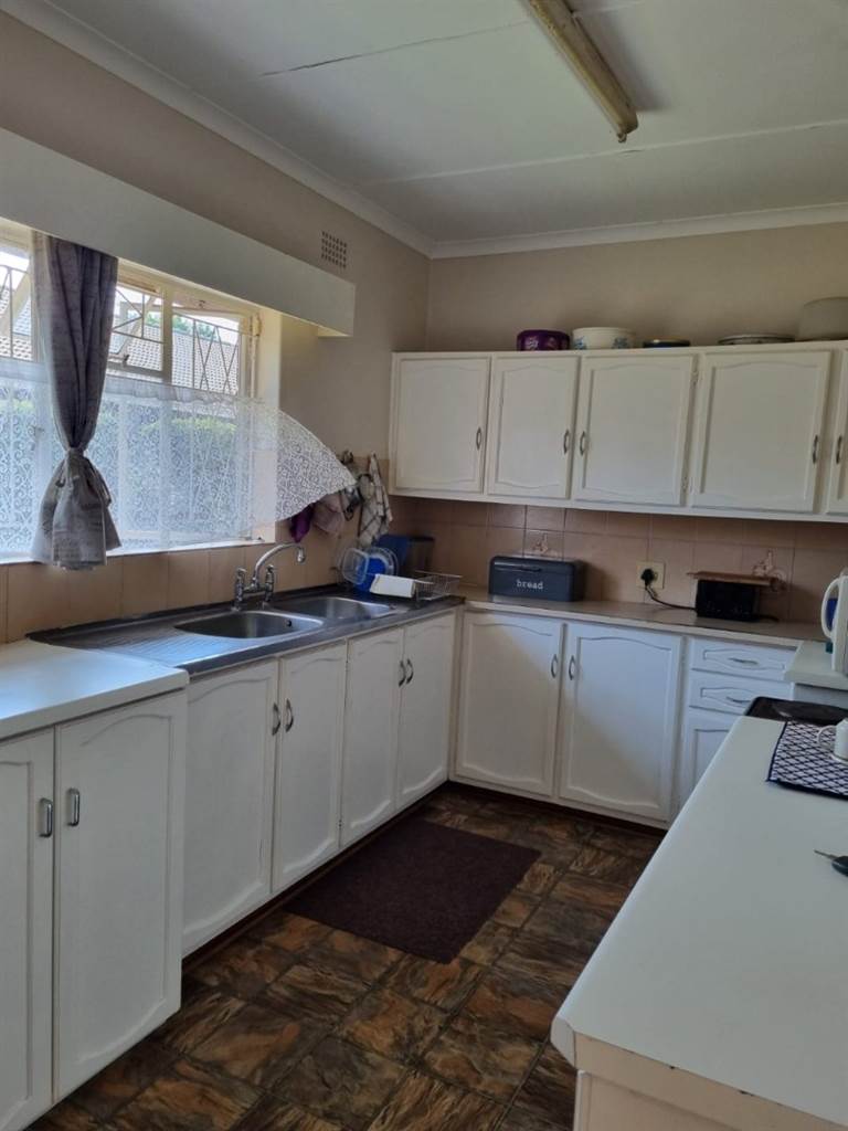 2 Bed Townhouse in Howick photo number 2