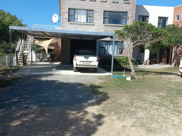 2 Bed Flat in Suiderstrand