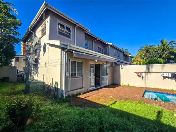 3 Bedroom Townhouse 3 Bedroom Townhouse