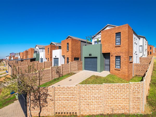 3 Bedroom House 3 Bedroom House