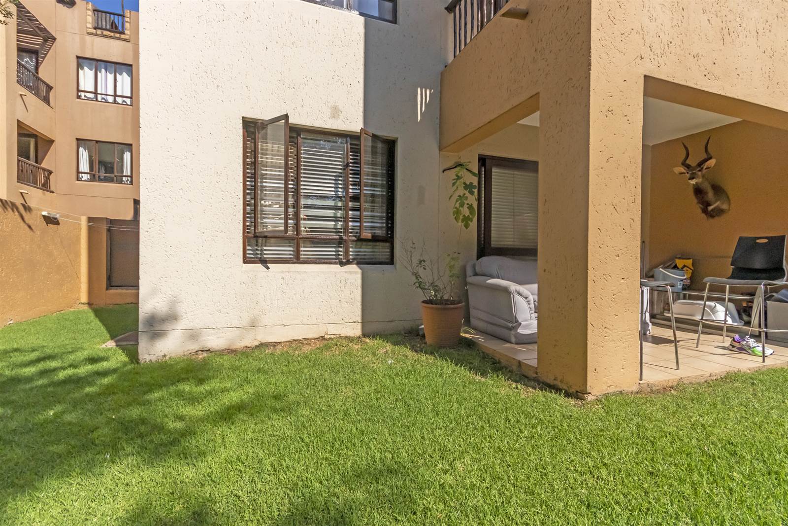 1 Bed Apartment in Lonehill photo number 15