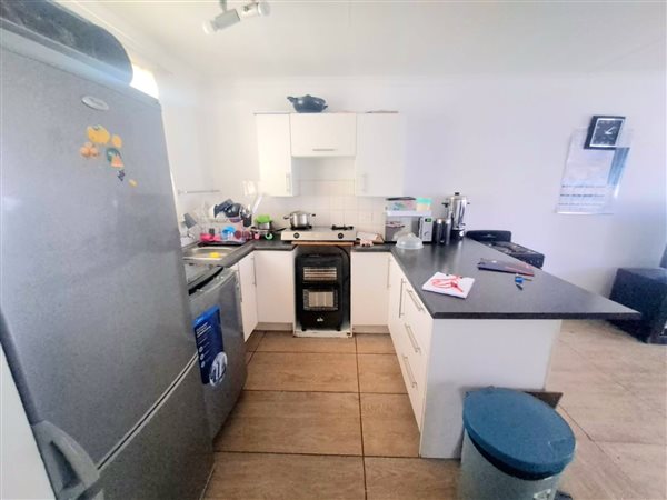 3 Bedroom Townhouse 3 Bedroom Townhouse