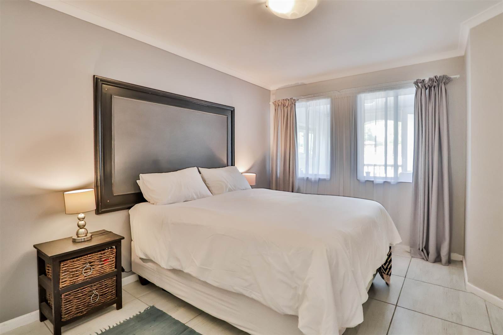 1 Bed Apartment in Upper Robberg photo number 8