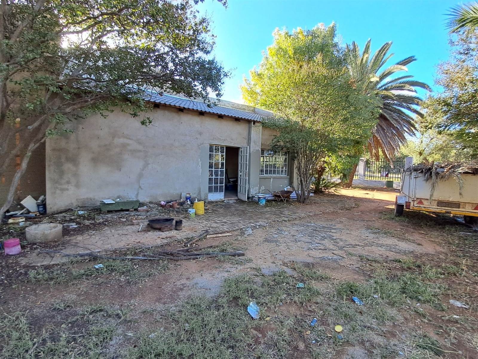 4 Bed House in Wilkoppies photo number 15