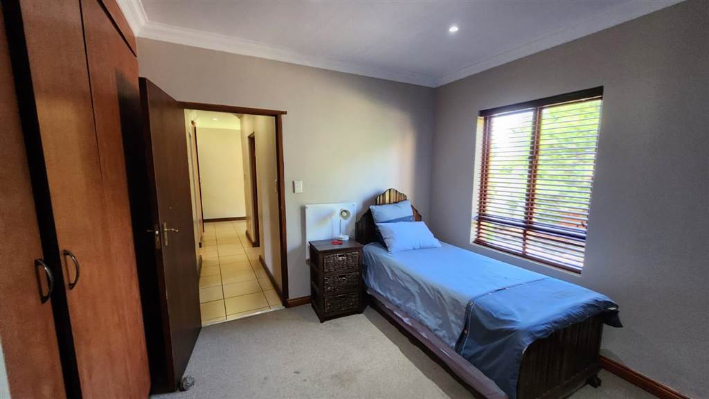 4 Bed House in Highveld photo number 27