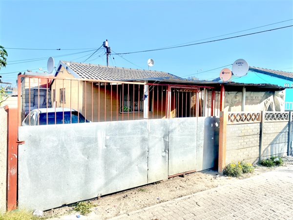 2 Bed House in Ravensmead