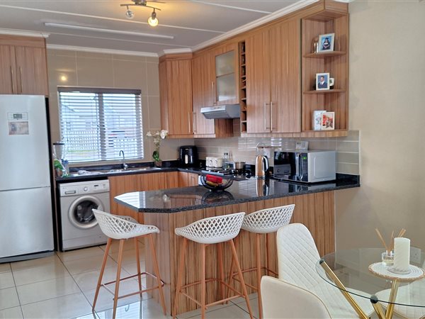 3 Bedroom House 3 Bedroom House
